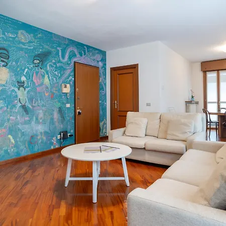 Spacious Bright Apartment Near City Center And Como Lake With Air Conditioning Lecco Extérieur photo