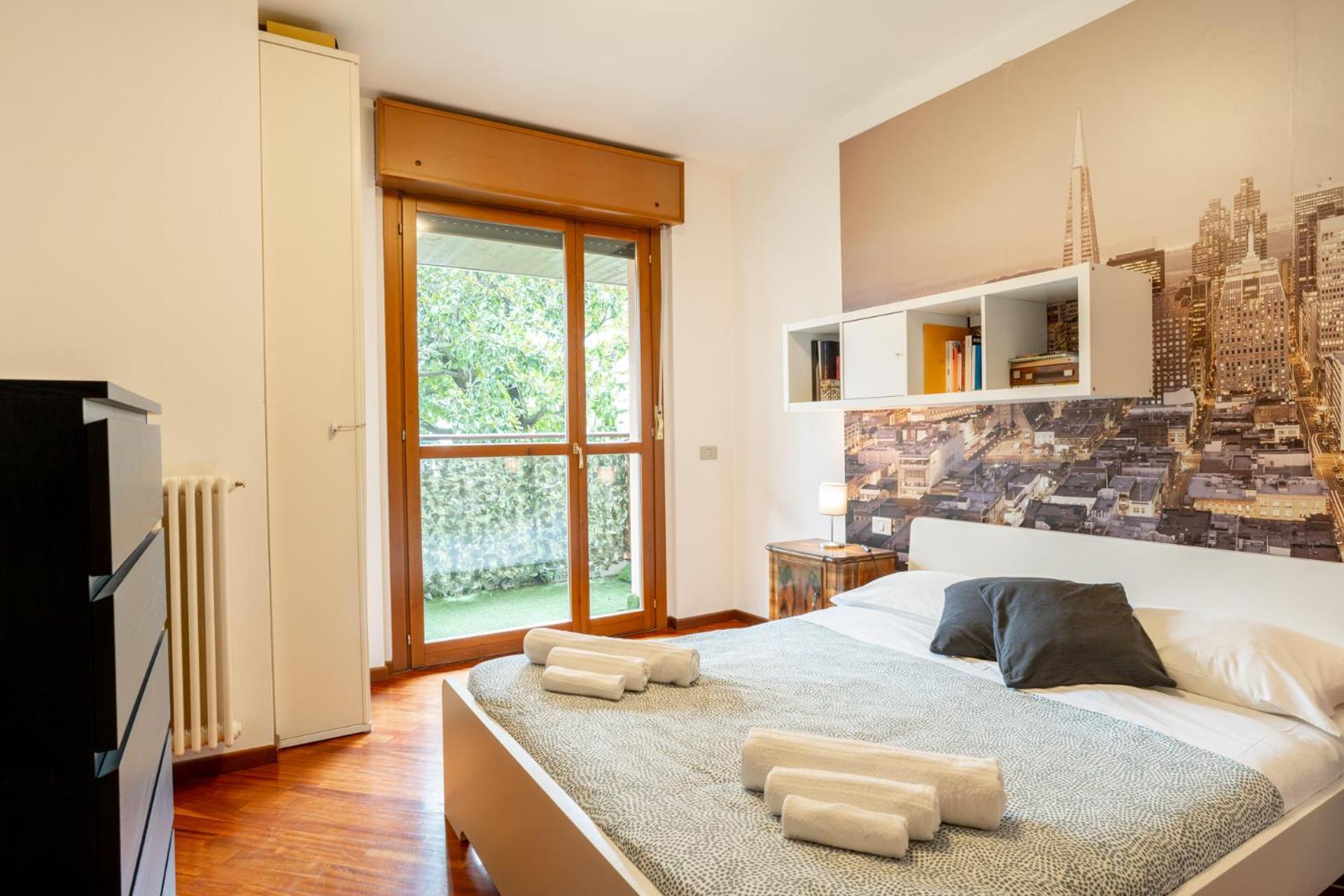 Appartement Spacious Bright Near Center And With Air Conditioning Lecco